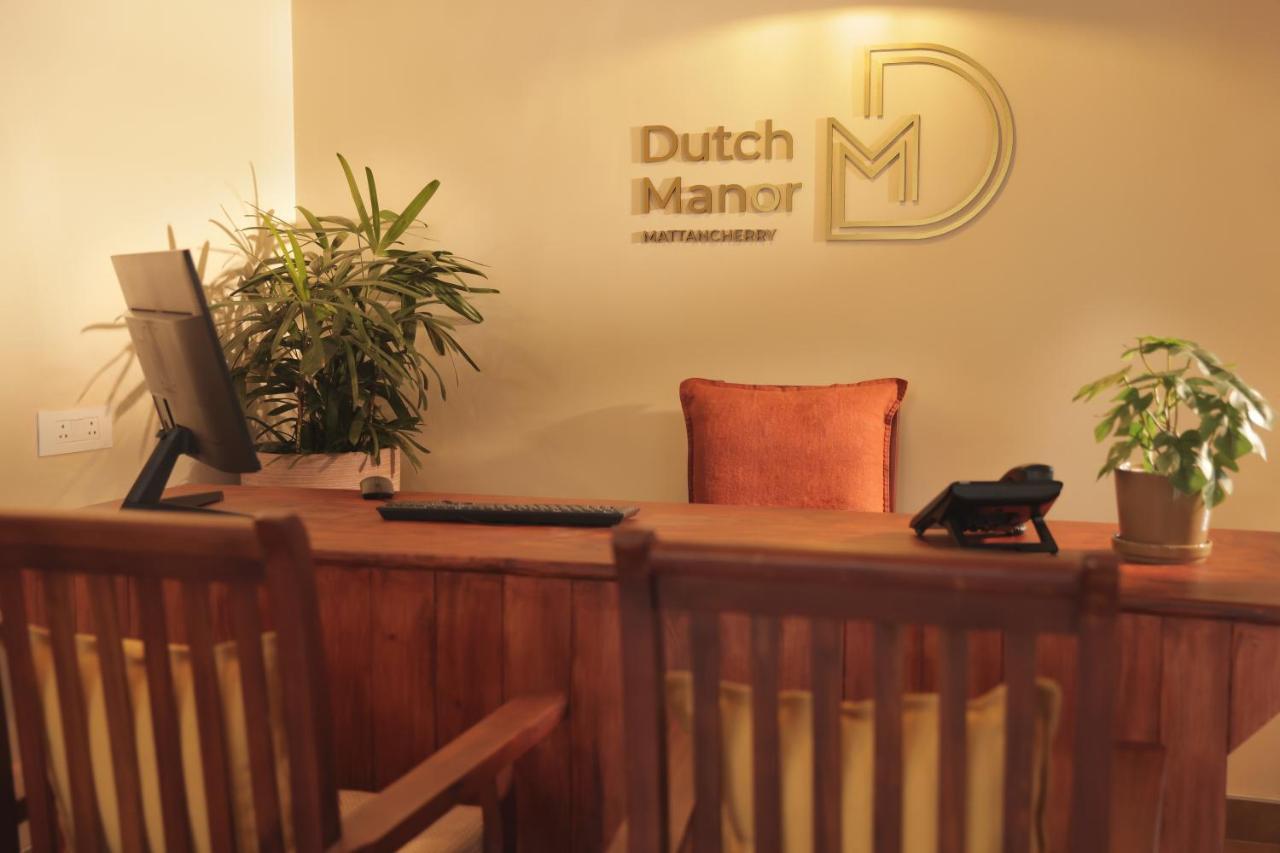 Dutch Manor Boutique Hotel Kochi Exterior photo