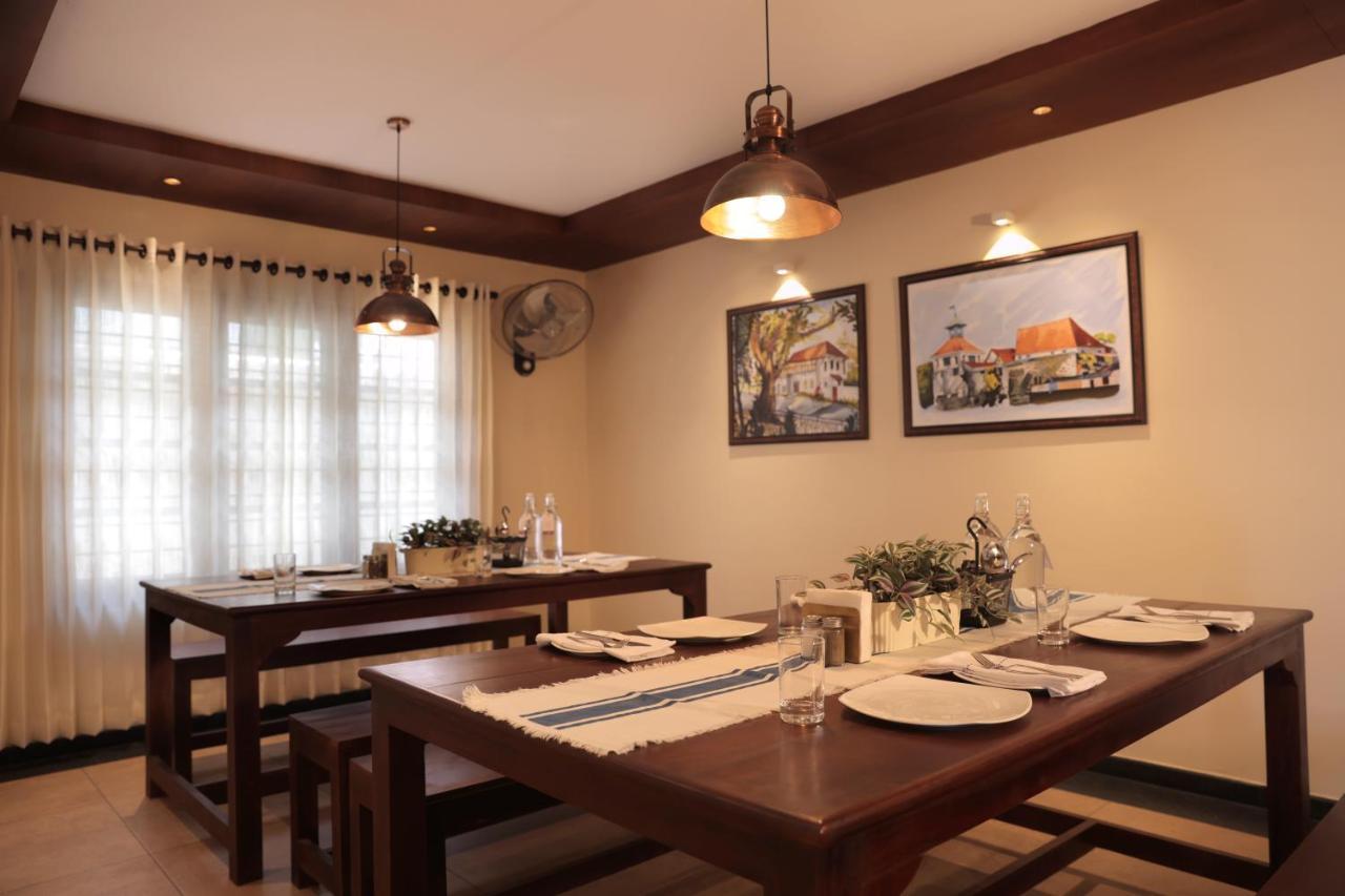 Dutch Manor Boutique Hotel Kochi Exterior photo