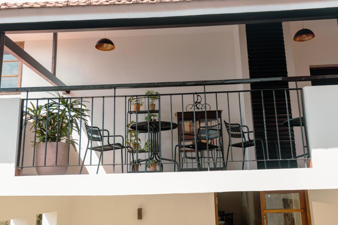 Dutch Manor Boutique Hotel Kochi Exterior photo